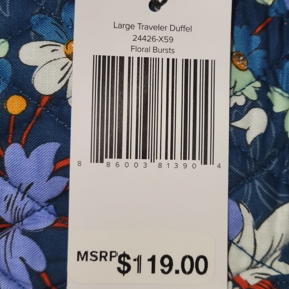 NWT Vera Bradley Large Traveler Duffel Floral Bursts - Picture 3 of 5